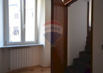 Stanza vuota - Casa indipendente Piazza Balocco
 
7, Cengio - foto 14