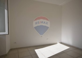 Stanza vuota - Casa indipendente Piazza Balocco
 
7, Cengio - foto 25