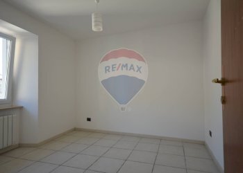 Stanza vuota - Casa indipendente Piazza Balocco
 
7, Cengio - foto 32