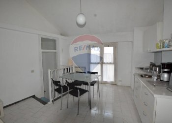 Cucina - Casa semi indipendente Castino - foto 1