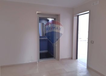 Stanza vuota - Ufficio Via Porta Napoli
 
16, L'Aquila - foto 6