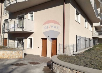 Edificio all\'aperto - Office Via Porta Napoli
16, L'Aquila - photo 4