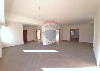 Stanza vuota - Office Via Porta Napoli
16, L'Aquila - photo 9