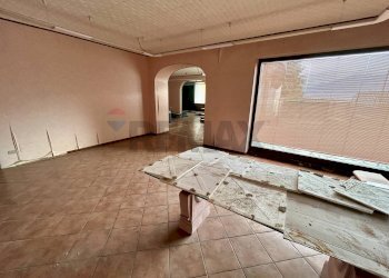 Stanza vuota - Trilocale Lovere - foto 8