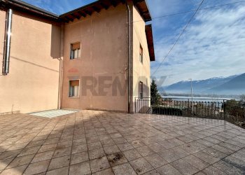 Terrazza - Locale Commerciale Lovere - foto 1