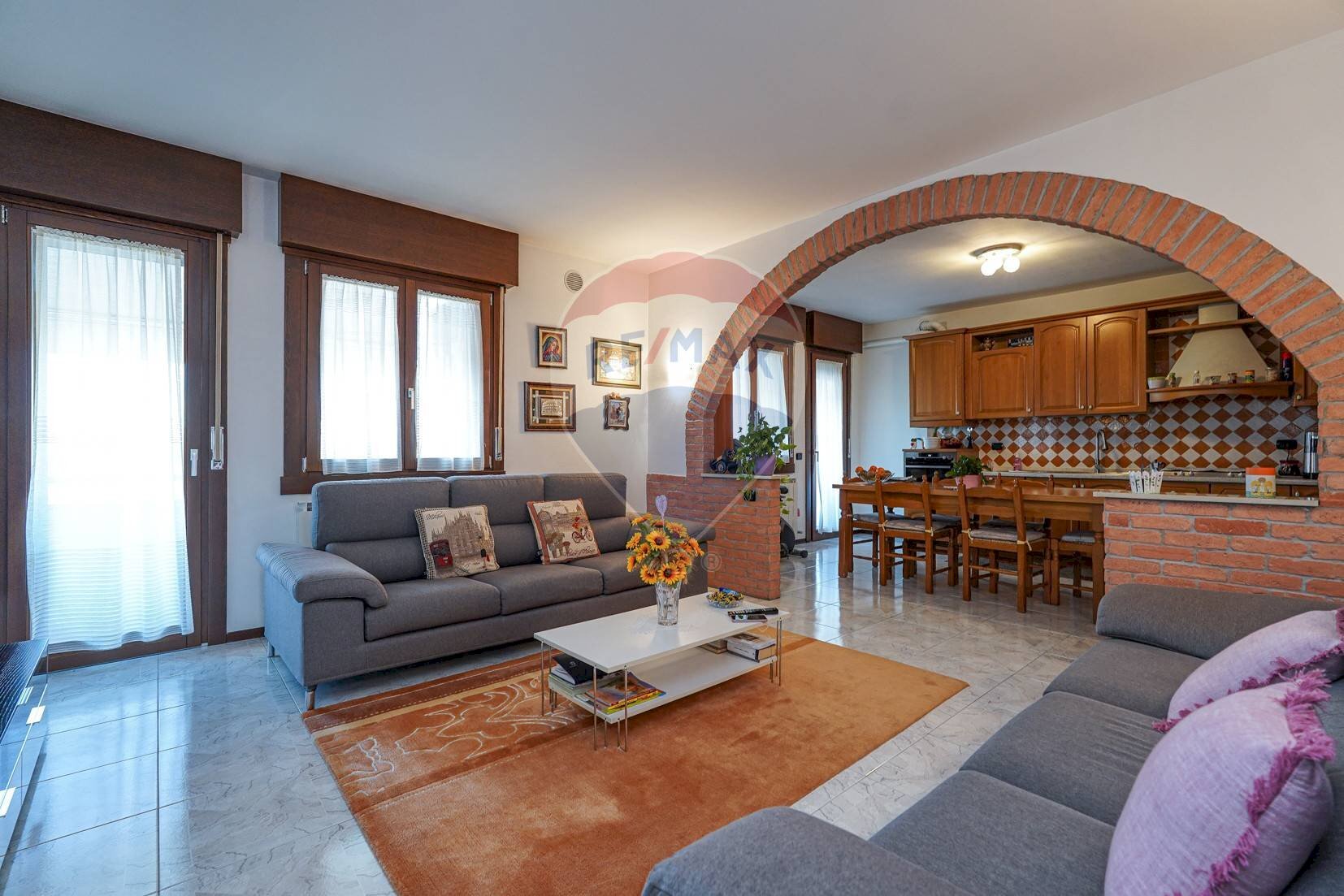 Sala da pranzo - Quadrilocale Via Dei Pradelli
 
9, Brembate - foto 1