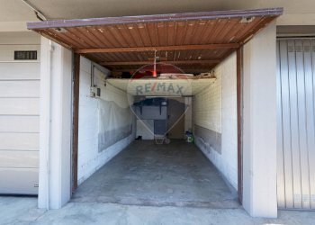 Parcheggio - Quadrilocale Via Dei Pradelli
 
9, Brembate - foto 19