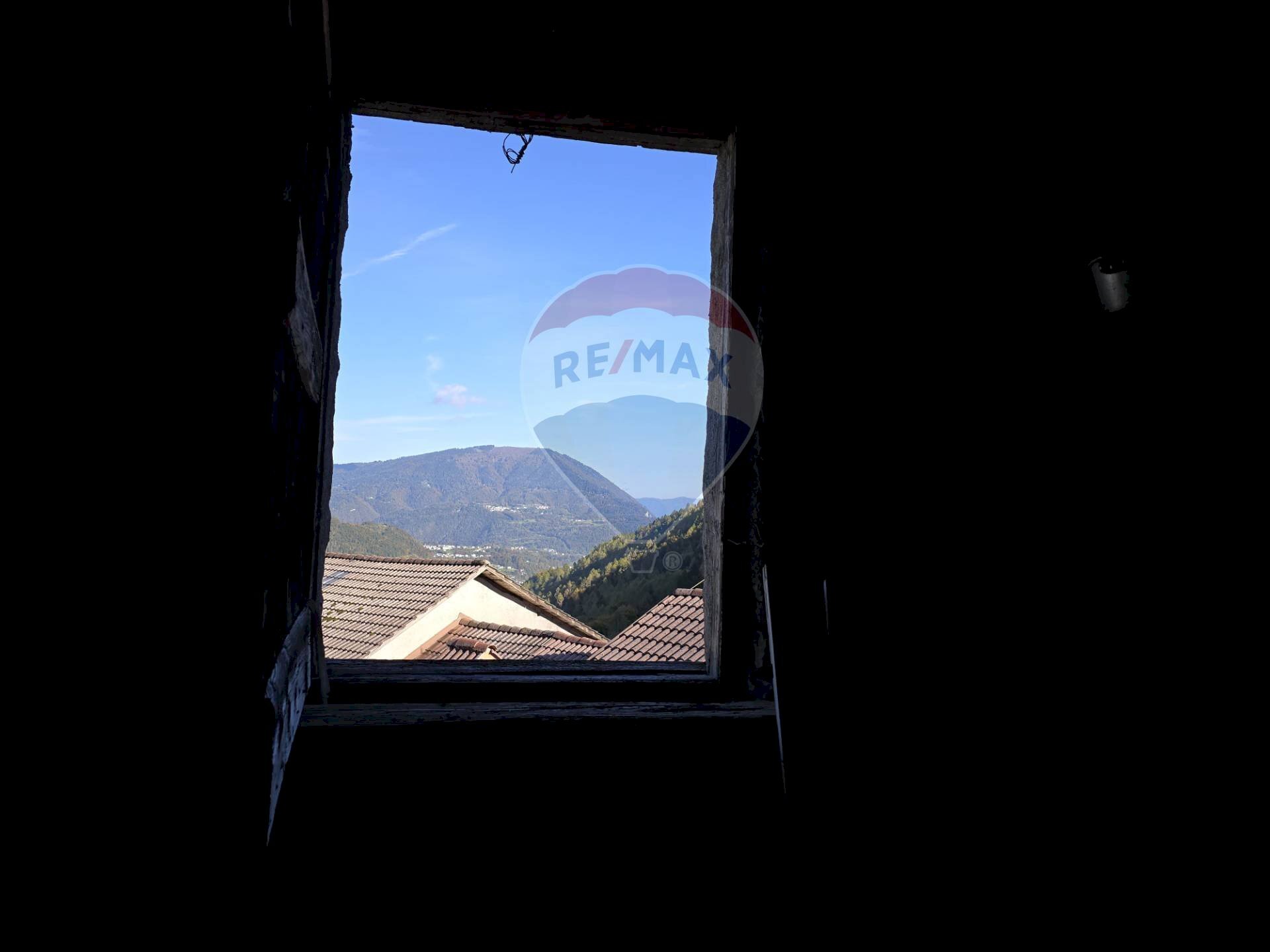 Vista delle montagne - Rustico Via Campigotti
 
52, Lamon - foto 3