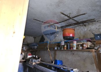 Dispensa di stoccaggio - Rustico Via Campigotti
 
52, Lamon - foto 6