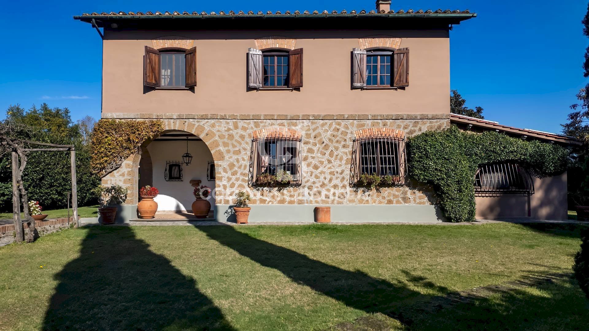 Foto 2 - Villa Strada Monte Bianchello
 
7, Nepi - foto 2