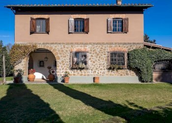 Foto 2 - Villa Strada Monte Bianchello
 
7, Nepi - foto 2