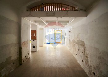 Parcheggio - Negozio Sassari - foto 9