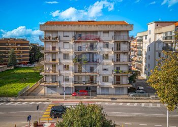 Edificio all\'aperto - Appartamento Via Madrid
 
30, Sassari - foto 2