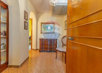 Hall / corridoio - Appartamento Via Madrid
 
30, Sassari - foto 21