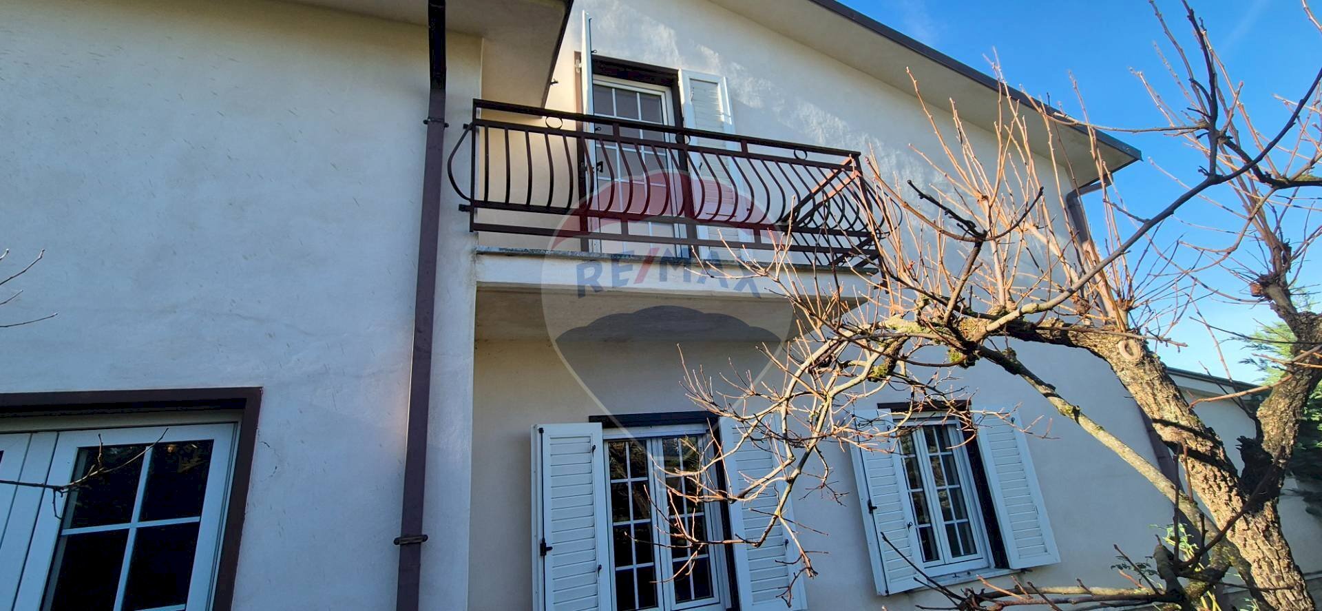 Casa all\'aperto - Locale Commerciale Flumeri - foto 1