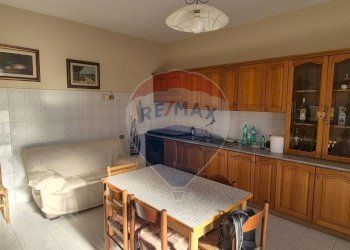 Cucina - Locale Commerciale Flumeri - foto 5