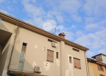 Foto 2 - Trilocale Via Sabotino
 
11, Ghedi - foto 2