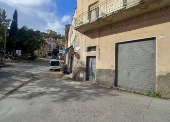 Foto 3 - Locale Commerciale VIA TURATI
 
1, Ozieri - foto 3