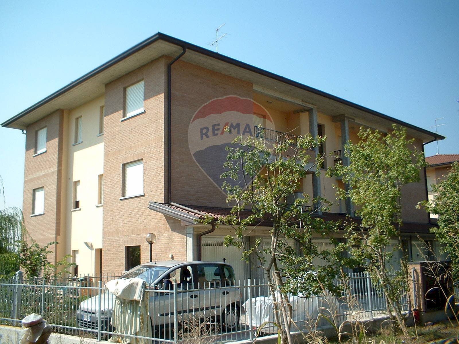 Casa all\'aperto - Bilocale Via Dino Buzzati
 
33, Reggio nell'Emilia - foto 3