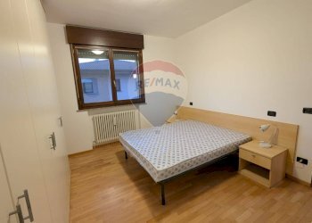 Camera / camera da letto - Bilocale Via Dino Buzzati
 
33, Reggio nell'Emilia - foto 9