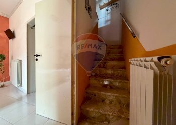 Scale - Casa indipendente Largo Mentana
 
17, Ragusa - foto 13