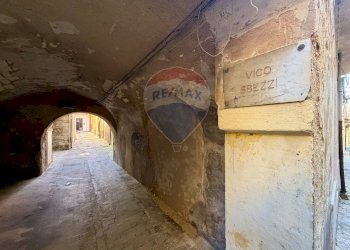 Cantina - Box Vico Sbezzi
 
3, Ragusa - foto 4