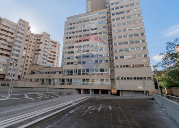 Edificio all\'aperto - Office Via Resuttana
 
360, Palermo - photo 1