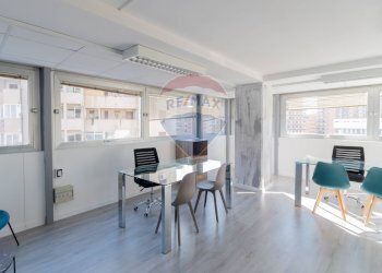 Sala da pranzo - Office Via Resuttana
 
360, Palermo - photo 19