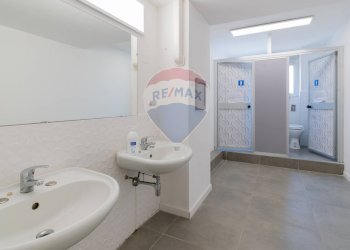 Bagno - Office Via Resuttana
 
360, Palermo - photo 23
