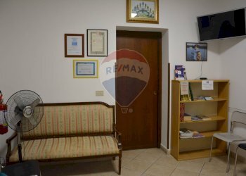 Camera / camera da letto - Ufficio via Ospizio
 
10, Casteldaccia - foto 8