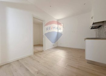 Stanza vuota - Bilocale Via San Francesco D'Assisi
 
52, Trapani - foto 1