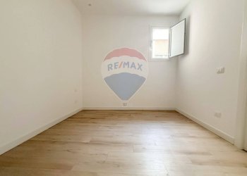 Stanza vuota - Bilocale Via San Francesco D'Assisi
 
52, Trapani - foto 10