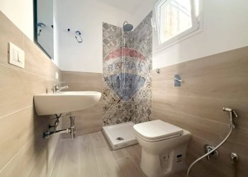 Bagno - Bilocale Via San Francesco D'Assisi
 
52, Trapani - foto 14