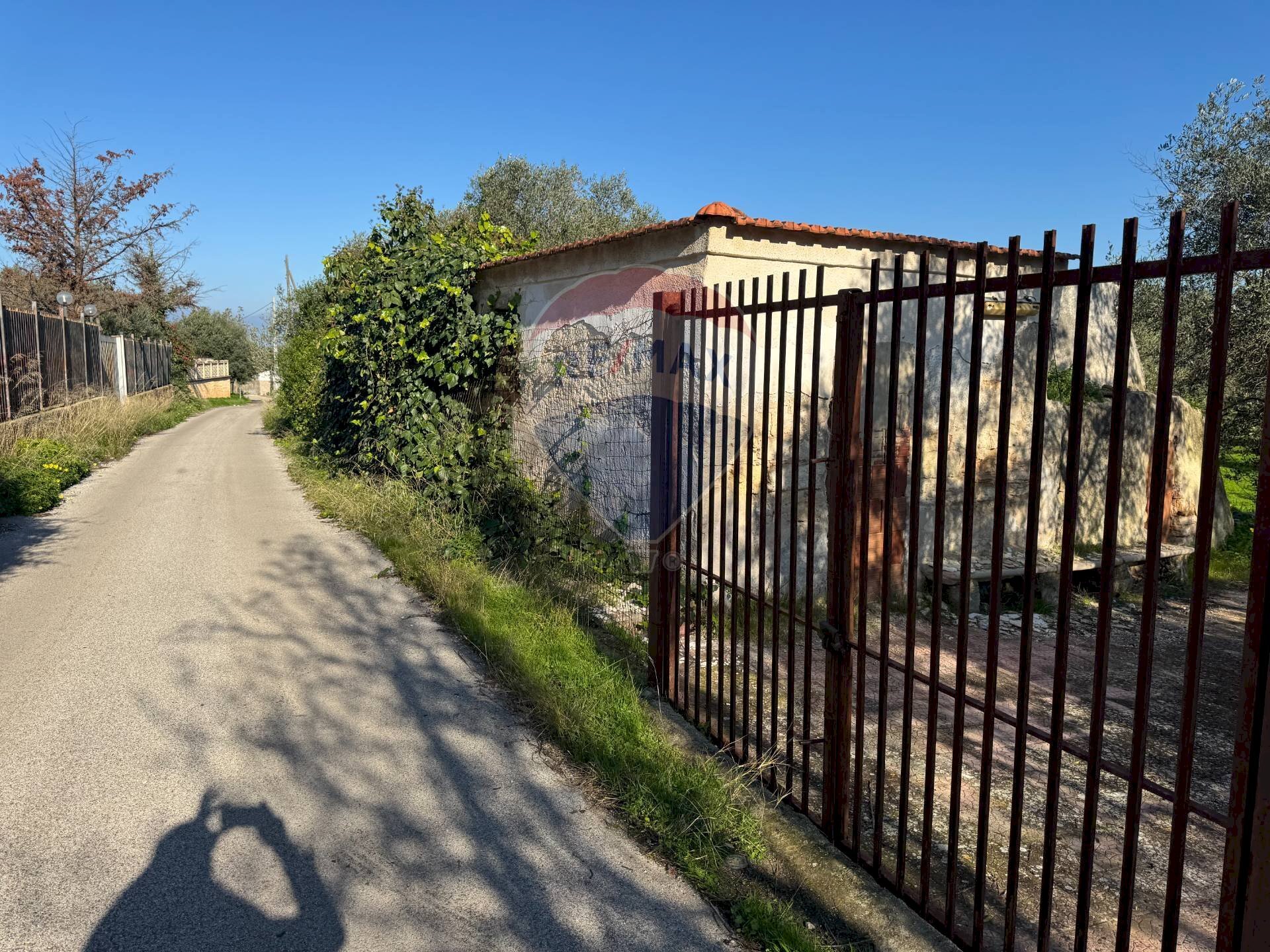 Casa all\'aperto - Villa Traversa al numero 55 di via Bari, Bari - foto 2