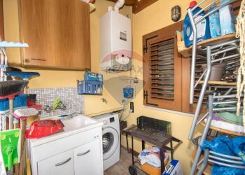 Lavanderia - Casa indipendente via barbanera
 
20, Manoppello - foto 13