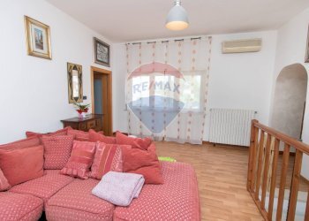 Soggiorno - Casa indipendente via barbanera
 
20, Manoppello - foto 28