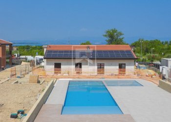 Foto 1 - Casa semi indipendente VIA FORTE FENILAZZO
 
4, Castelnuovo del Garda - foto 1