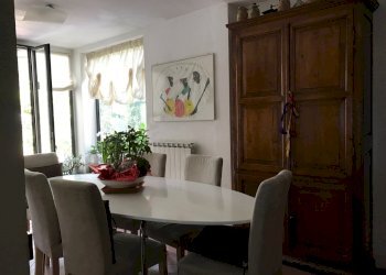 Sala pranzo - Apartment Via delle Cappelle di Sopra, Calenzano - photo 9