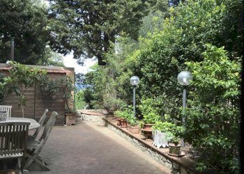 Resede pavimentato - Apartment Via delle Cappelle di Sopra, Calenzano - photo 11