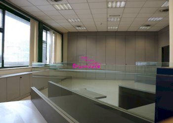 Veduta d\'insieme del piano terreno - Ufficio Via Francesco Berni, Empoli - foto 34