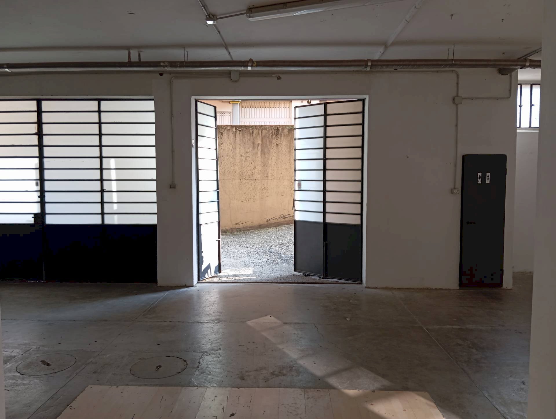Foto 2 - Warehouse Via Baracca, Prato - photo 2