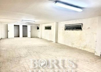 Foto 2 - Box via Battisti, Caserta - photo 2