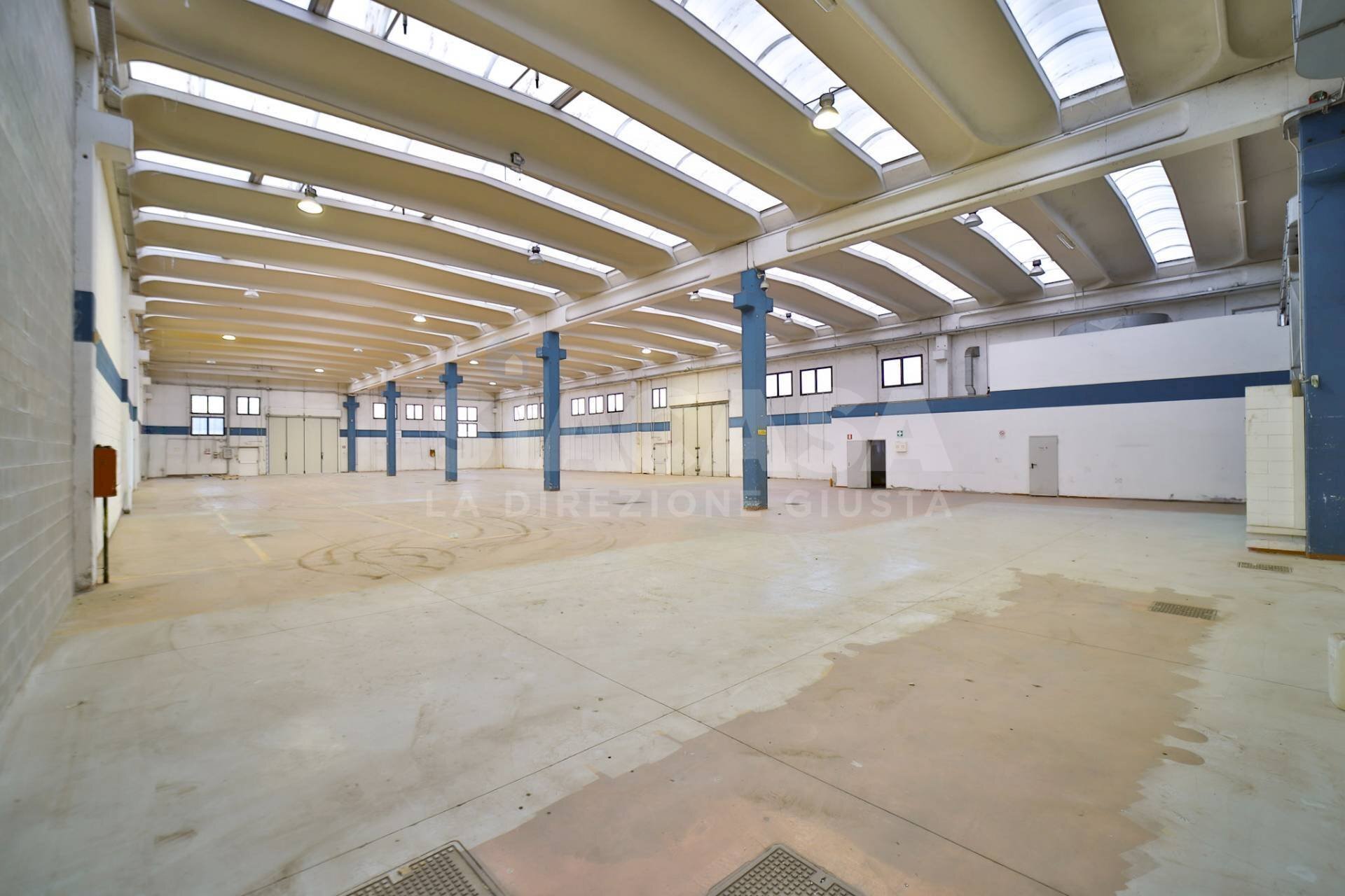 Foto 1 - Shed Vimercate - photo 1