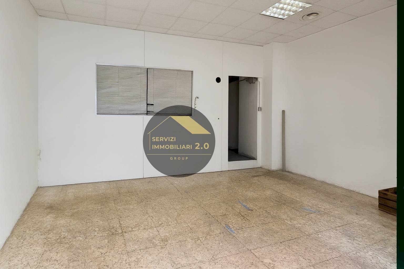 Foto 3 - Commercial Premises VIA VACUNA
 
42, Roma - photo 3