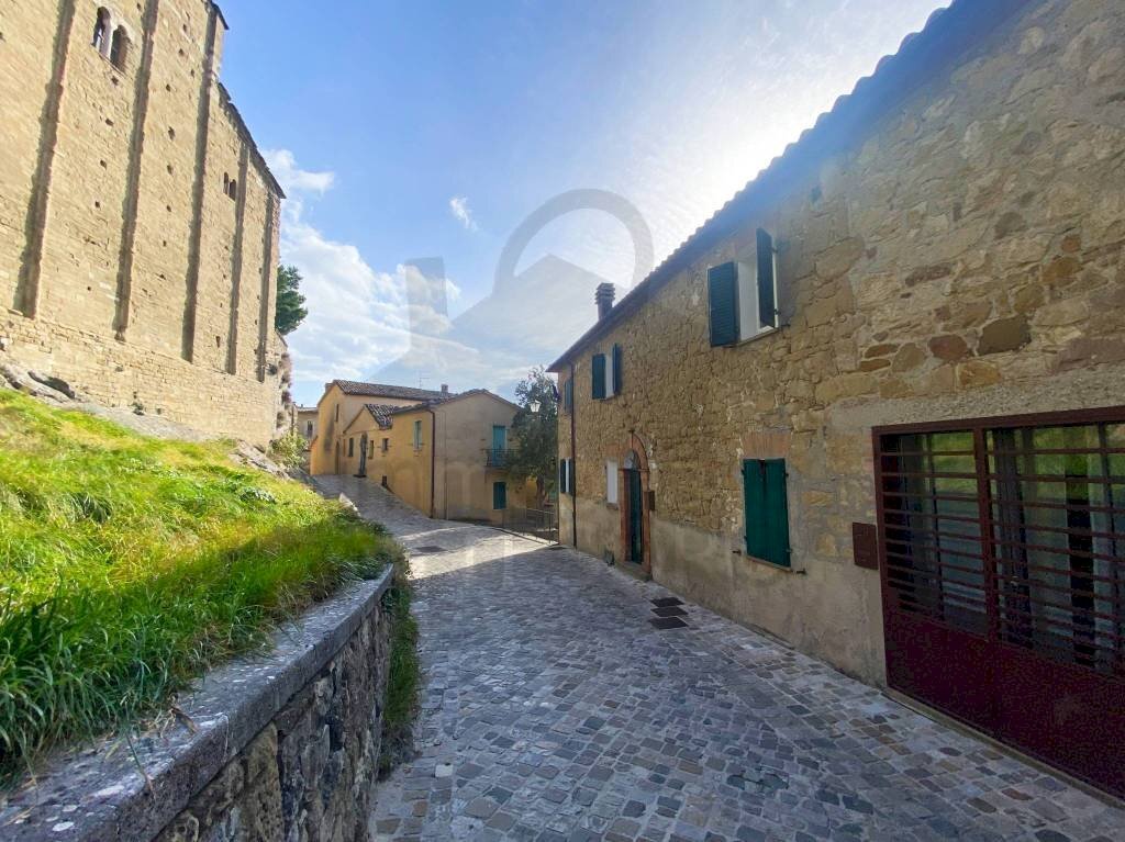 Facciata - Casa indipendente via Felice Cavallotti, San Leo - foto 2