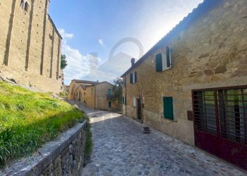 Facciata - Casa indipendente via Felice Cavallotti, San Leo - foto 2