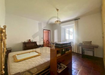 Camera da letto - Casa indipendente via Felice Cavallotti, San Leo - foto 14