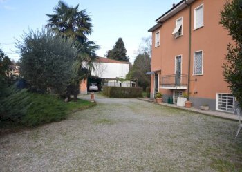 Giardino - Villa via Bellinzona, 22, Gallarate - foto 3