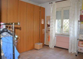 Camera da letto - Villa via Bellinzona, 22, Gallarate - foto 13