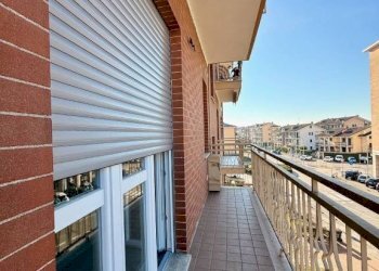 Balcone - Trilocale viale Eloisia Barbaroux, 45, Carmagnola - foto 6